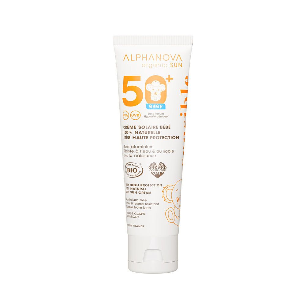 Tube blanc avec impression orange et bleue. Texte: 50+, Baby, Crème solaire bébé. Certification bio.