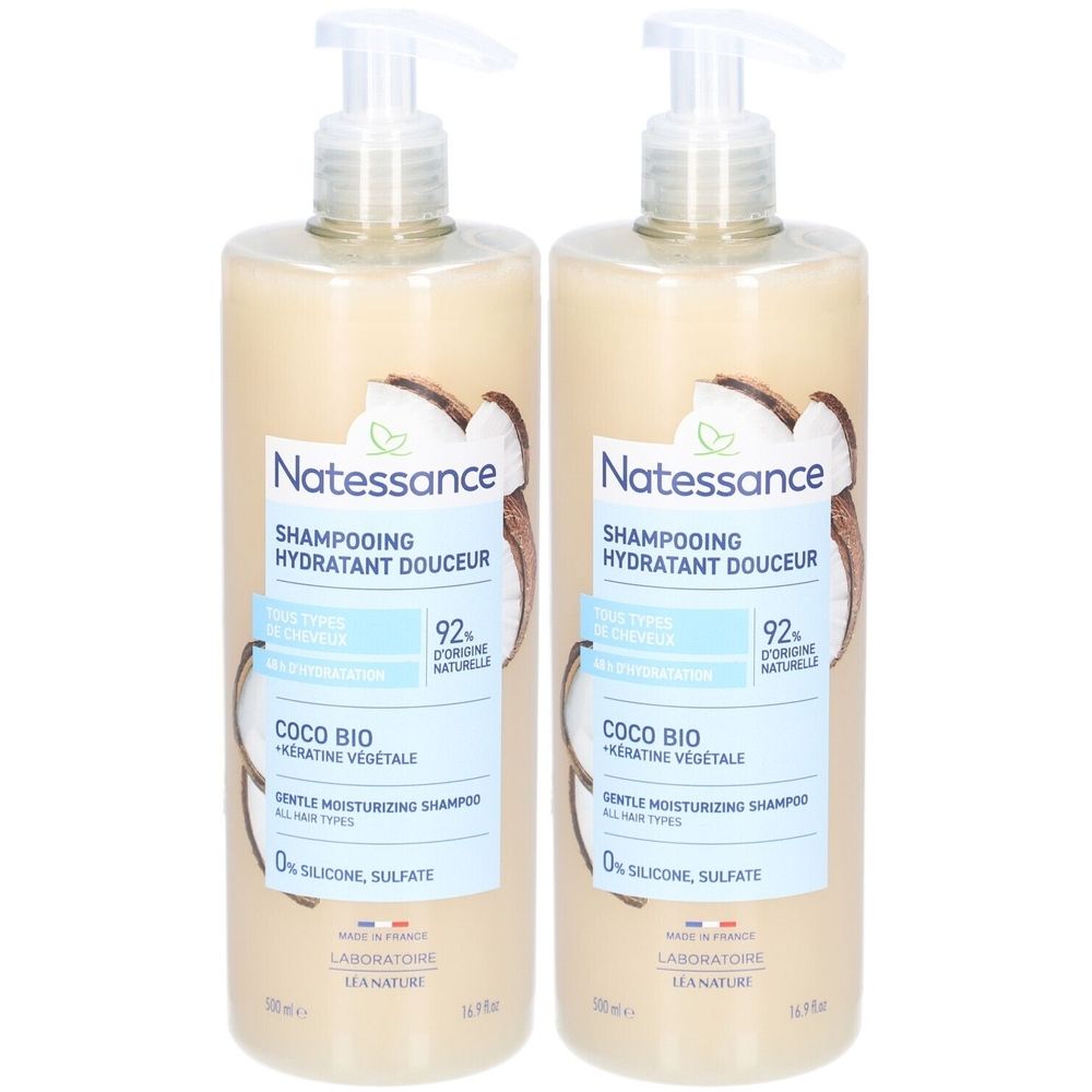 Twee shampooflessen met pomp. Opschrift: Natessance Shampooing Hydratant Douceur Coco.