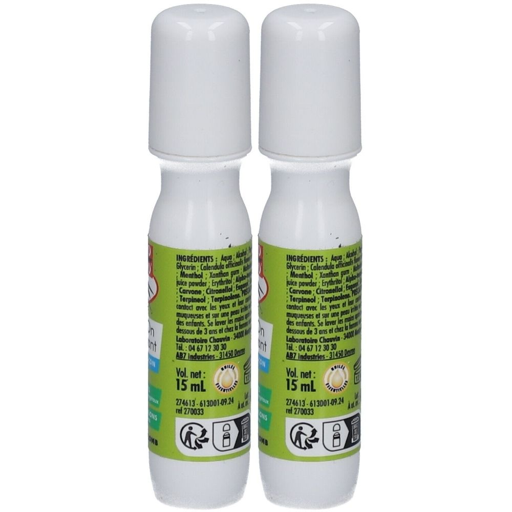 Twee witte roll-on flacons met witte doppen. Labels met groene en blauwe elementen en tekst. Volume: 15 ml.