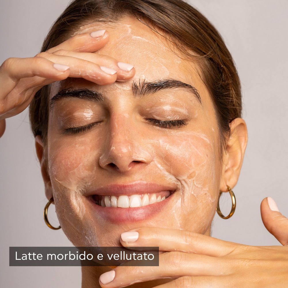 APIVITA Lait nettoyant, 200 ml, démaquillant 3-en-1.