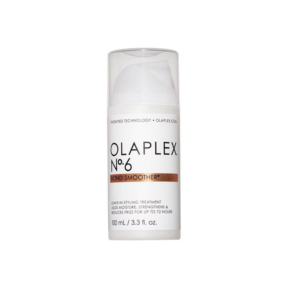 Witte fles met transparante dop. Opschrift: OLAPLEX No.6 Bond Smoother. Bruine strook met tekst.