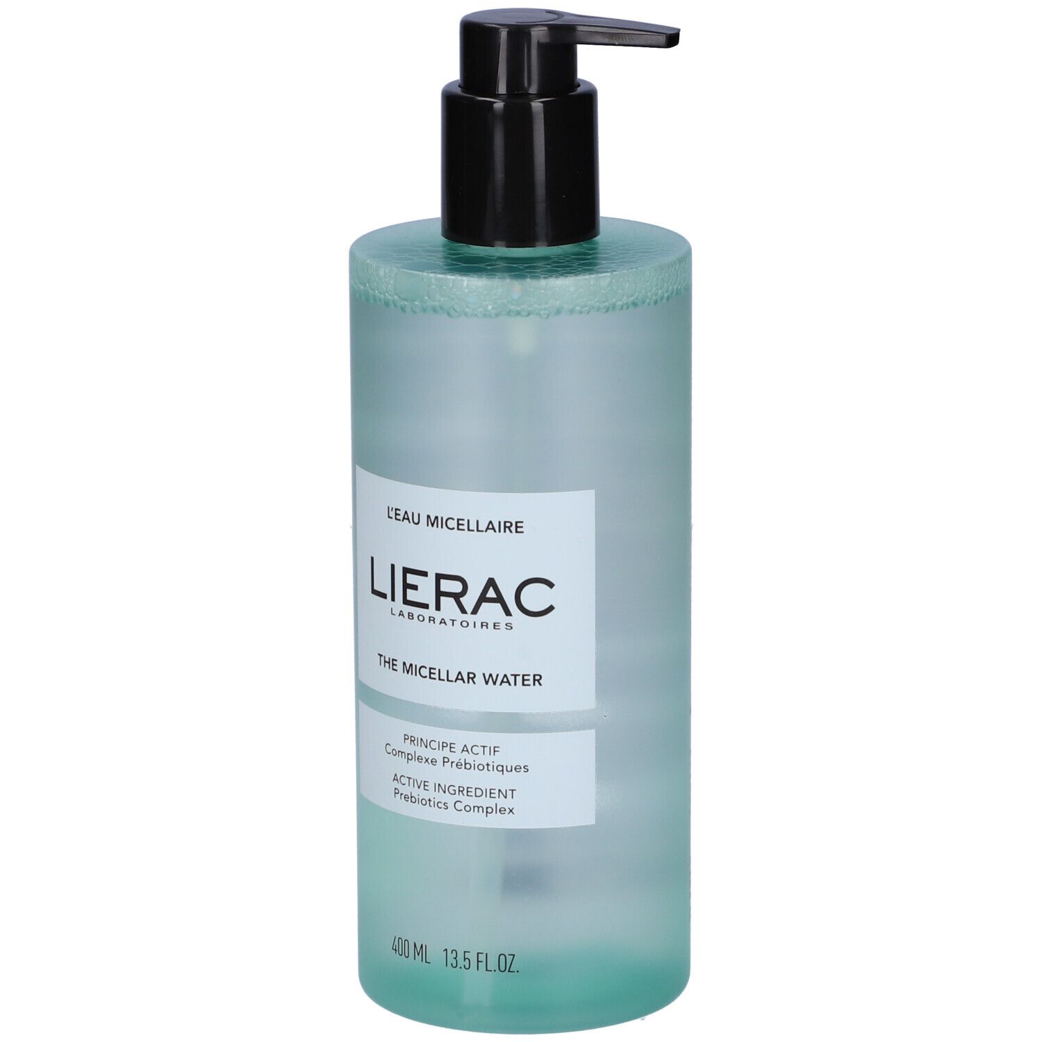 Cilindrische fles met zwarte pomp. Opschrift: Lierac, L'Eau Micellaire, The Micellar Water.