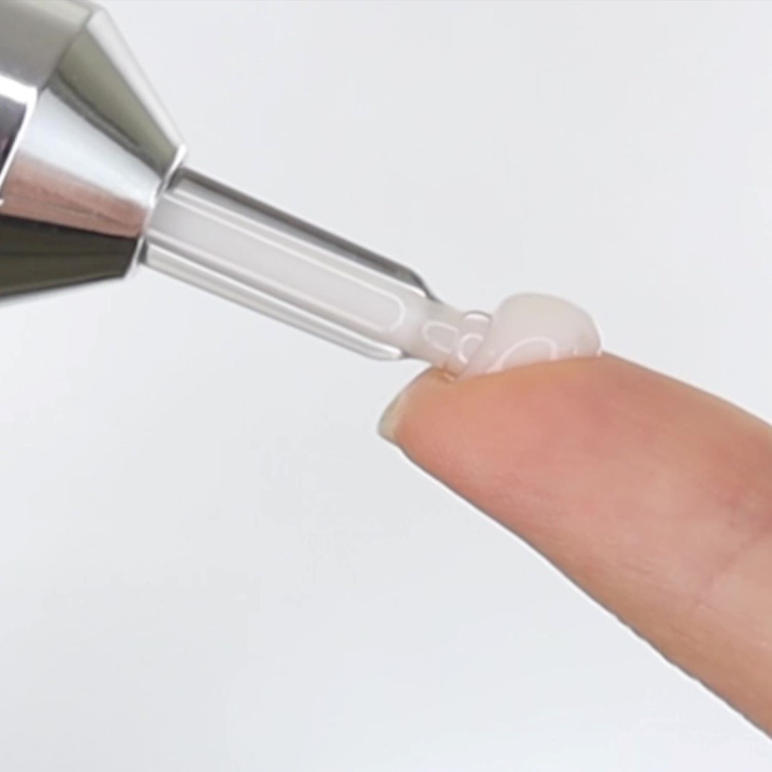 BEAUTICAL Instant Lifting Serum