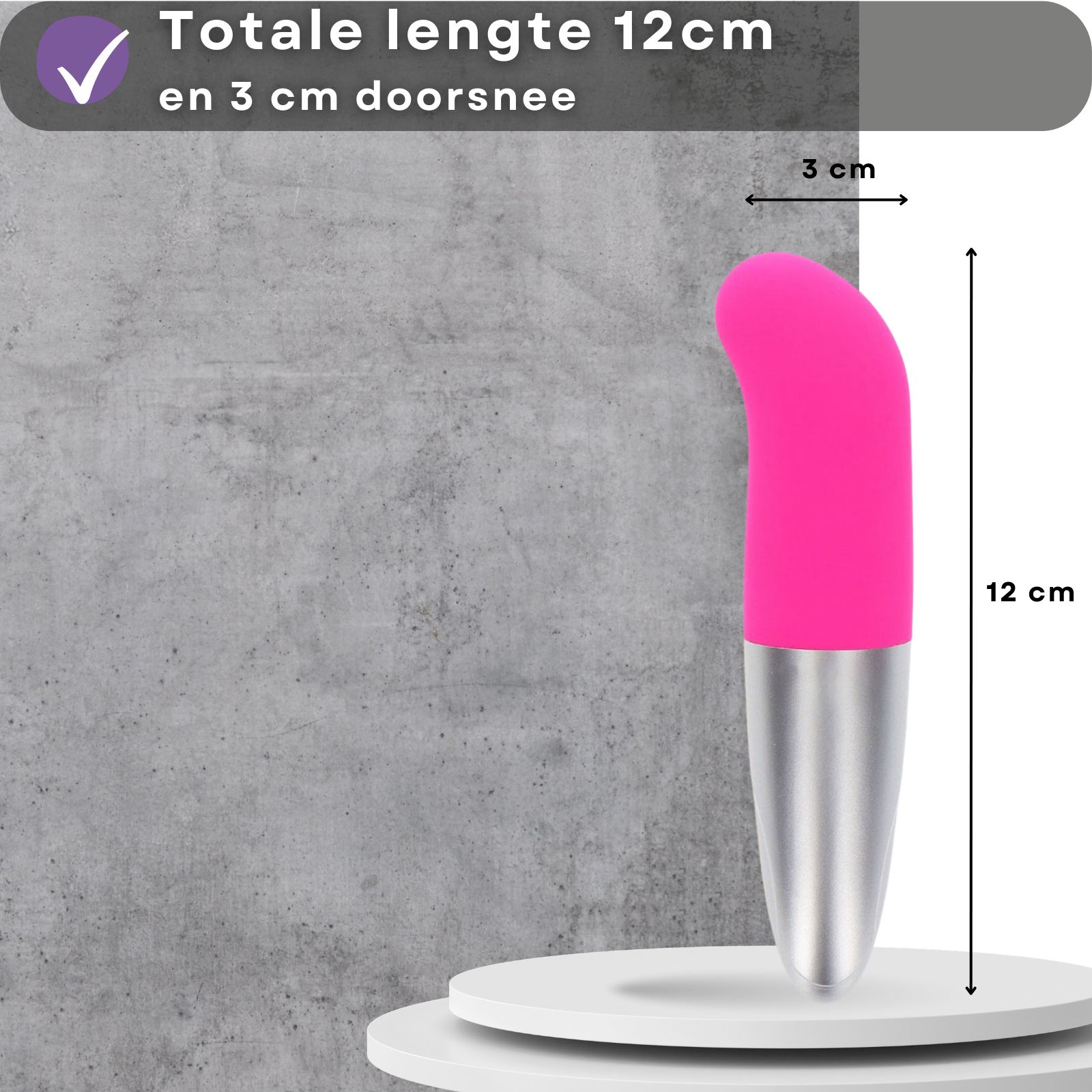 Roze en zilveren vibrator. 12 cm lang, 3 cm diameter. Op voetstuk.