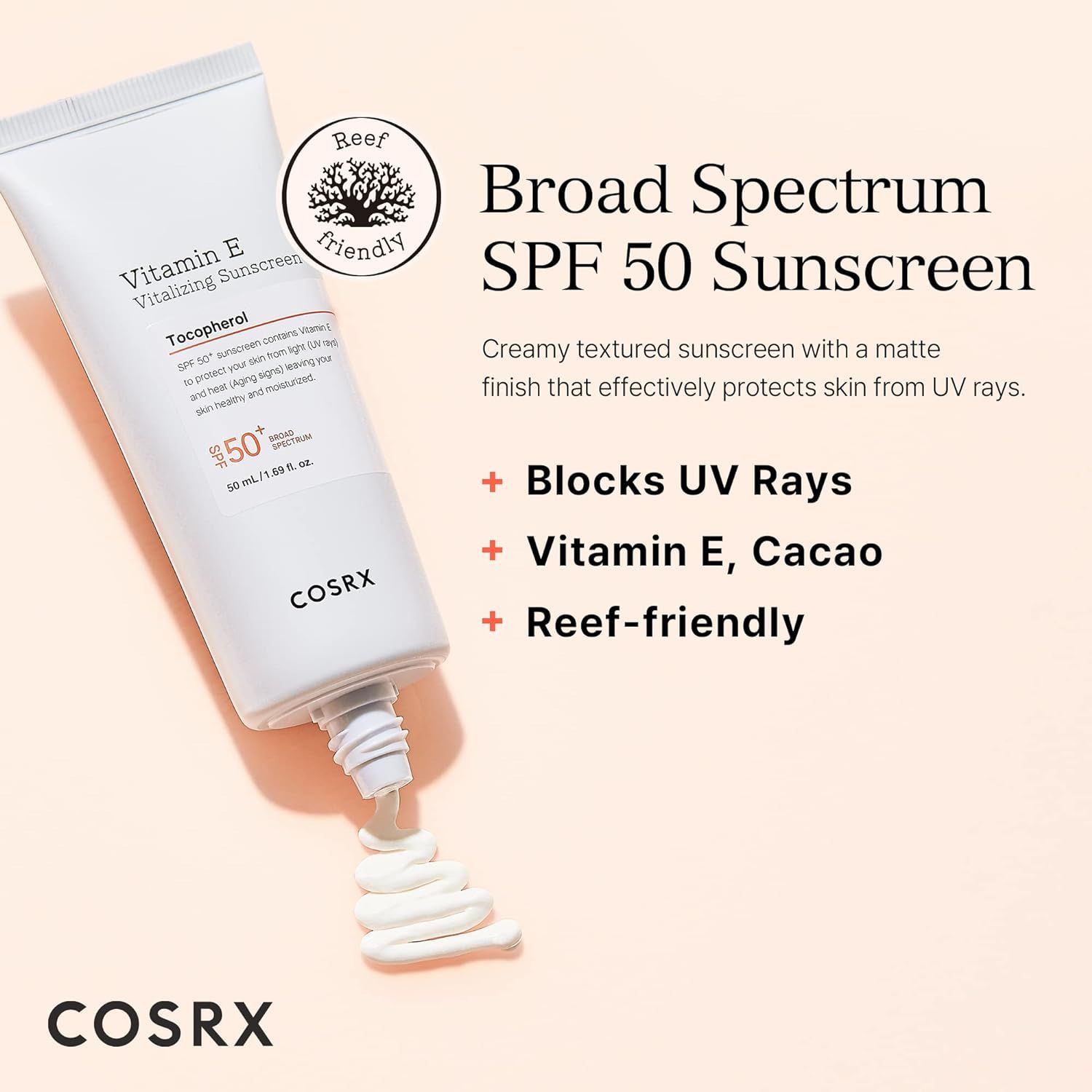 Tube de crème solaire, texture crème. Texte: Broad Spectrum SPF 50 Sunscreen. Reef-friendly. Marque COSRX.