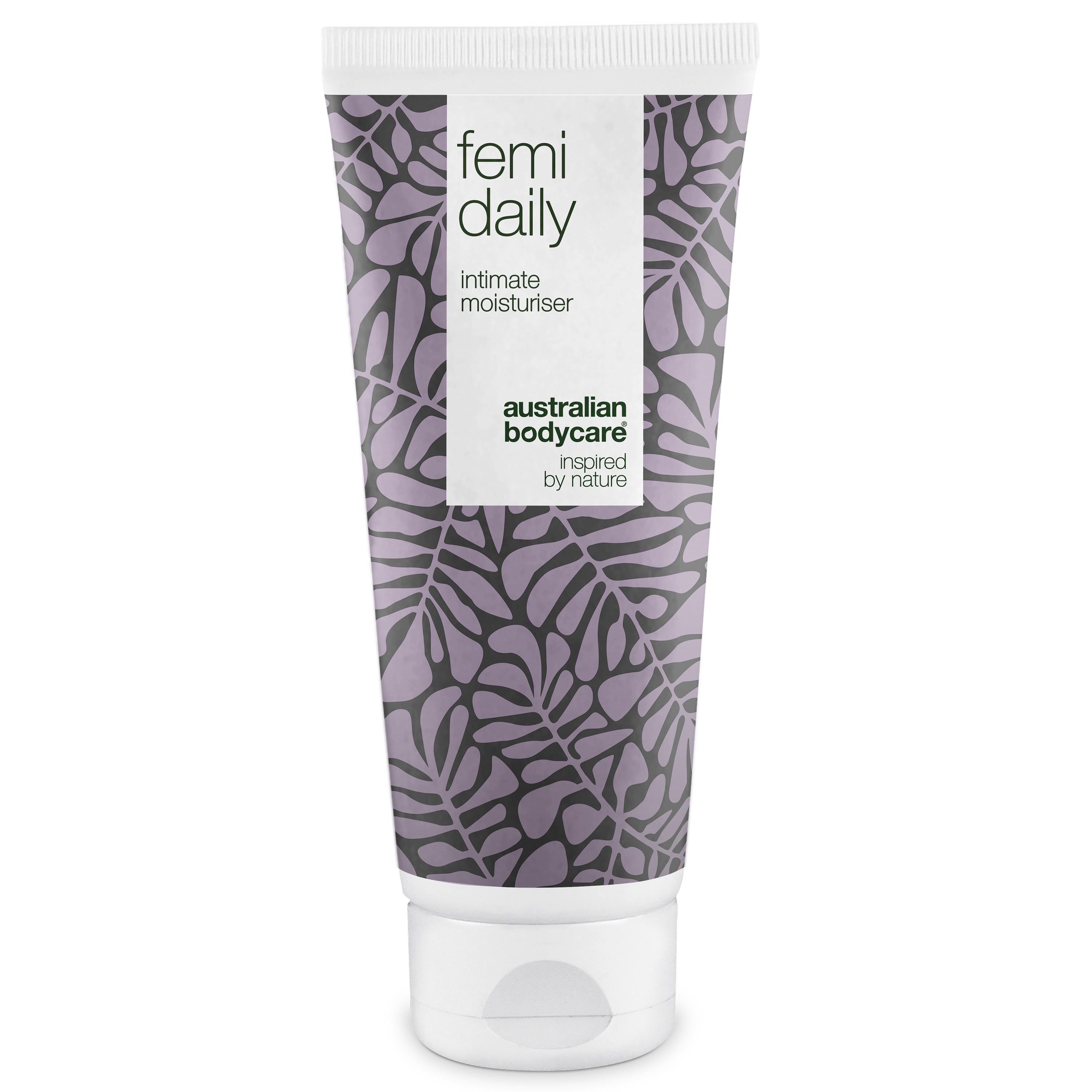 Tube Femi Daily intieme moisturizer. Witte dop, paars patroon, tekst.
