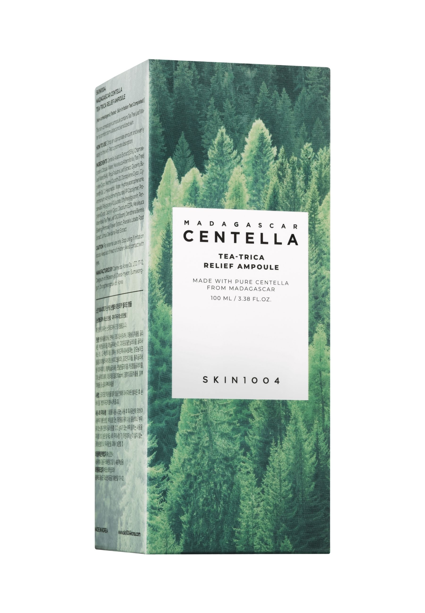 Verpakking met bosmotief. Tekst: MADAGASCAR CENTELLA TEA-TRICA RELIEF AMPOULE. SKIN1004 logo.
