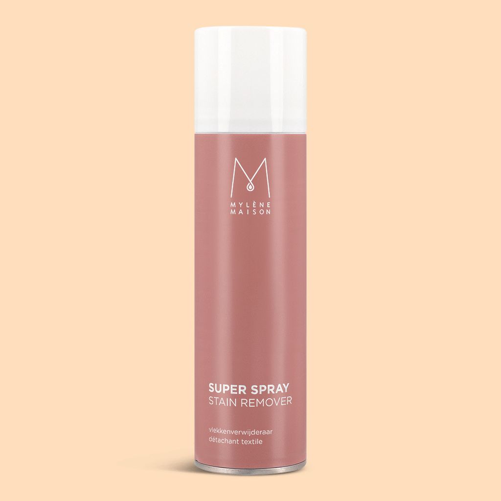 Mylène Super Spray vlekverwijderaar voor textiel. Roze spuitbus met witte dop.