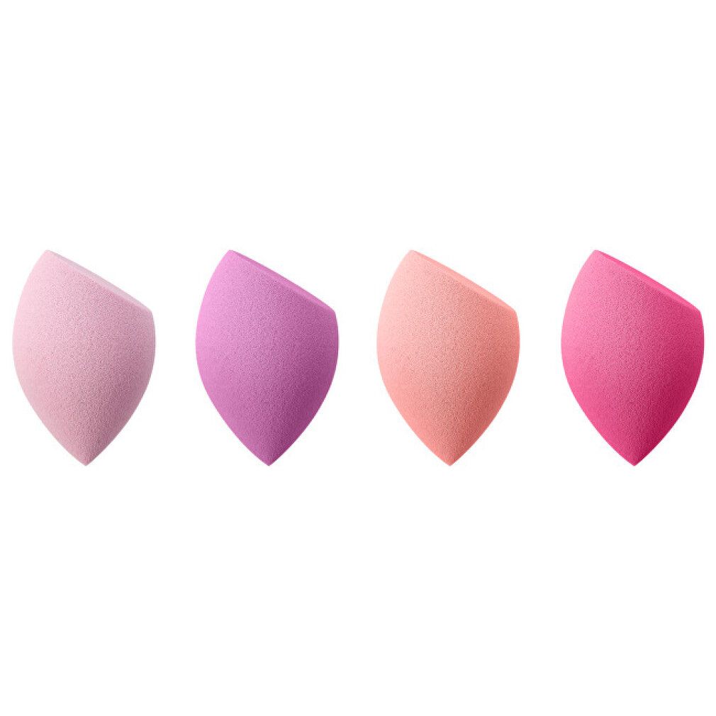 Vier make-upsponzen in roze, paars, perzik en roze. Eivorm met schuine kant.