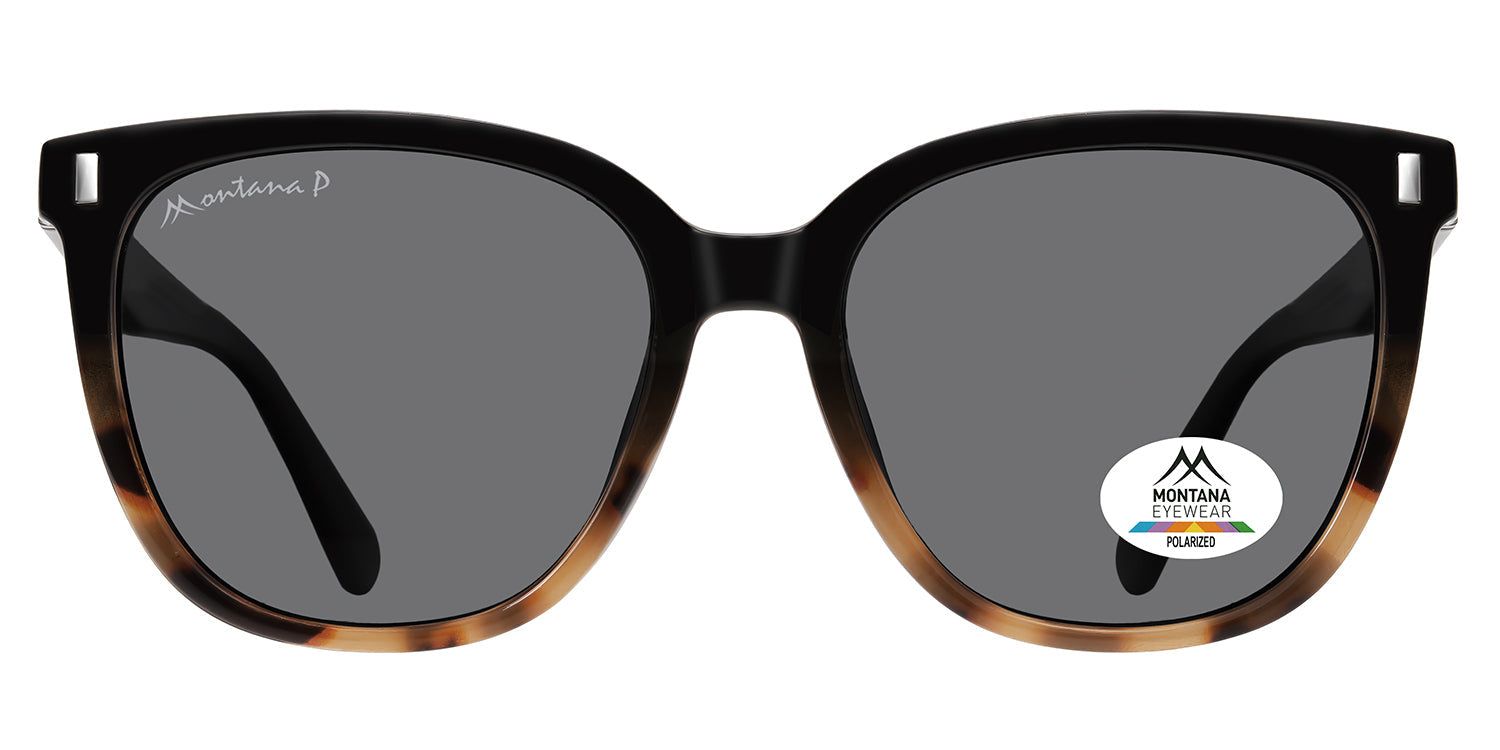 Zonnebril met zwart montuur en bruine accenten. Grijze glazen. Montana Eyewear logo en Polarized sticker.