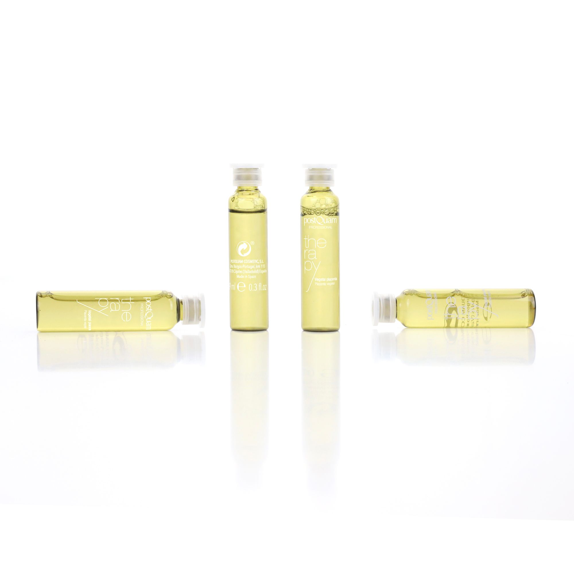 Vier ampullen met geelachtige vloeistof. Opschrift 'therapy' en 'postQuam'. Witte dop. 'Regular placenta vegetal'.