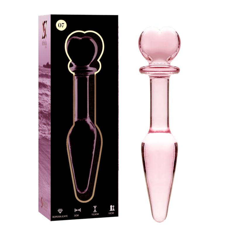 Roze anale plug van borosilicaatglas met hartvormige top en brede basis.