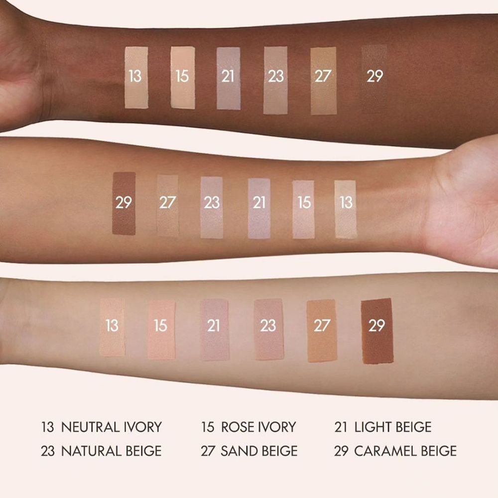 Armen met tinten BB Cream. 6 tinten: 13, 15, 21, 23, 27, 29. Namen: Neutral Ivory, Rose Ivory, Light Beige, Natural Beige, Sand Beige, Caramel Beige.