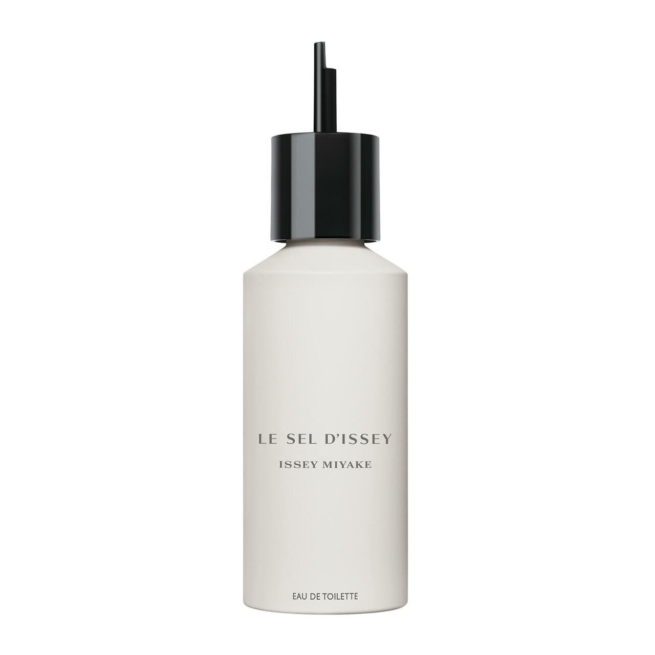 Witte flacon met zwarte dop en verstuiver. Opschrift: LE SEL D'ISSEY, ISSEY MIYAKE, Eau de Toilette.