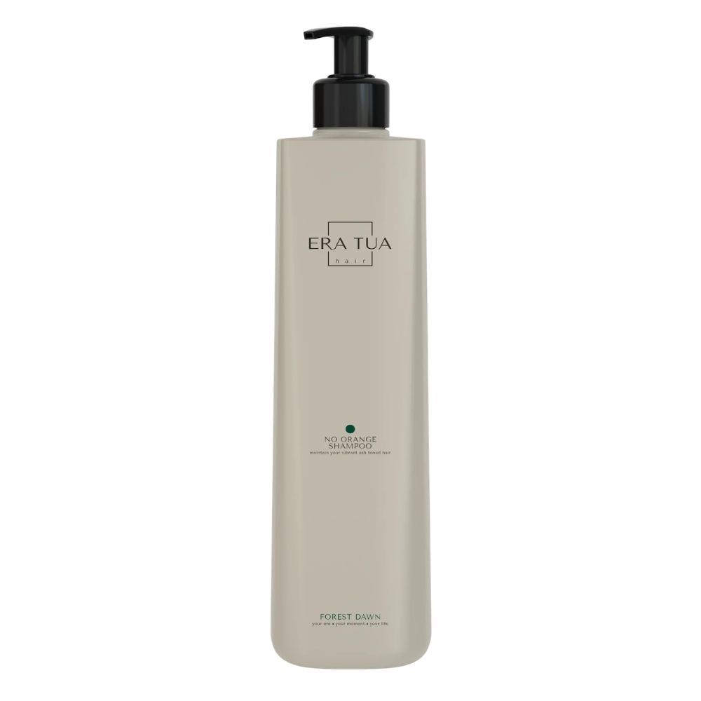 Flacon de shampooing beige avec pompe noire. Texte: Era Tua, No Orange Shampoo, Forest Dawn. Point vert.