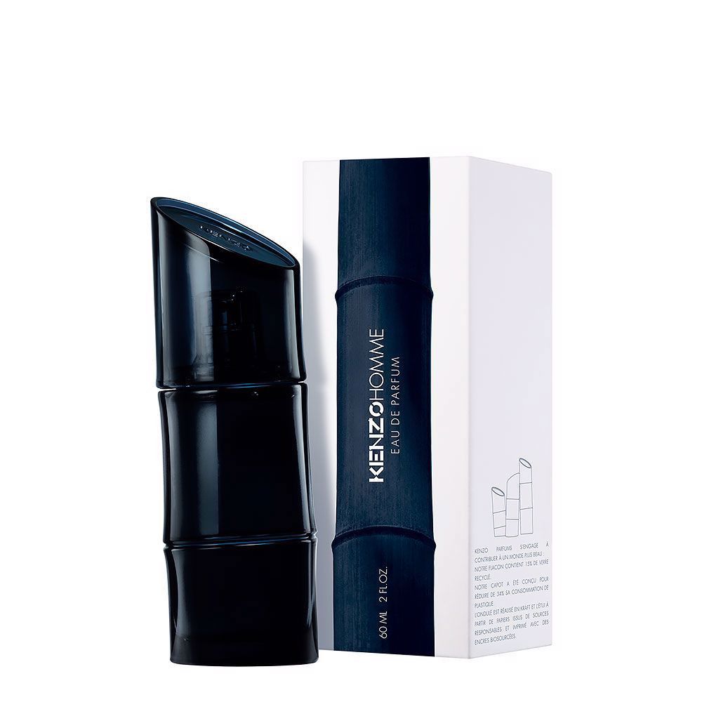Flacon de parfum noir en forme de bambou et emballage. Boîte blanche avec nom et logo du produit. 60 ml.
