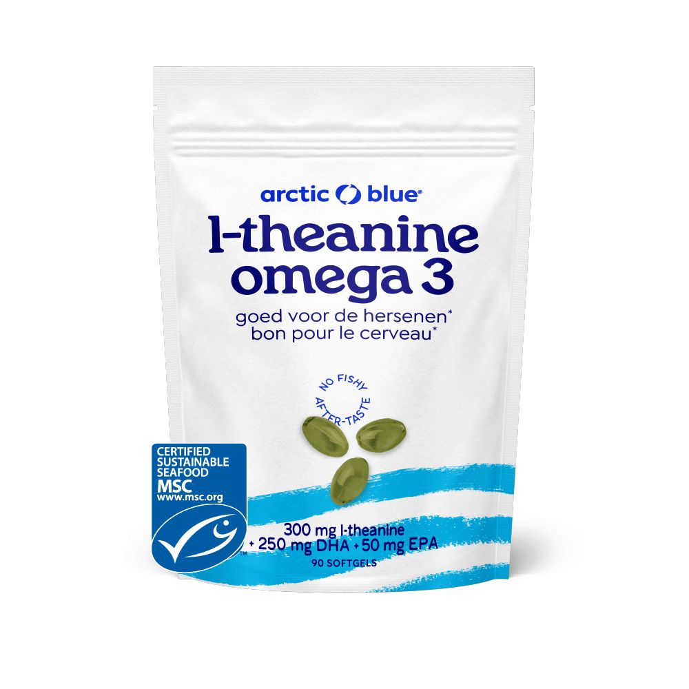 Verpakking met Arctic Blue L-Theanine Omega-3 softgels, MSC-keurmerk en drie capsules.