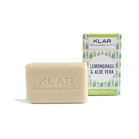 Vaste shampoo en verpakking. Shampoo rechthoekig, licht. Verpakking: groen en wit, logo Lemongras & Aloe Vera. Merk: Klar.