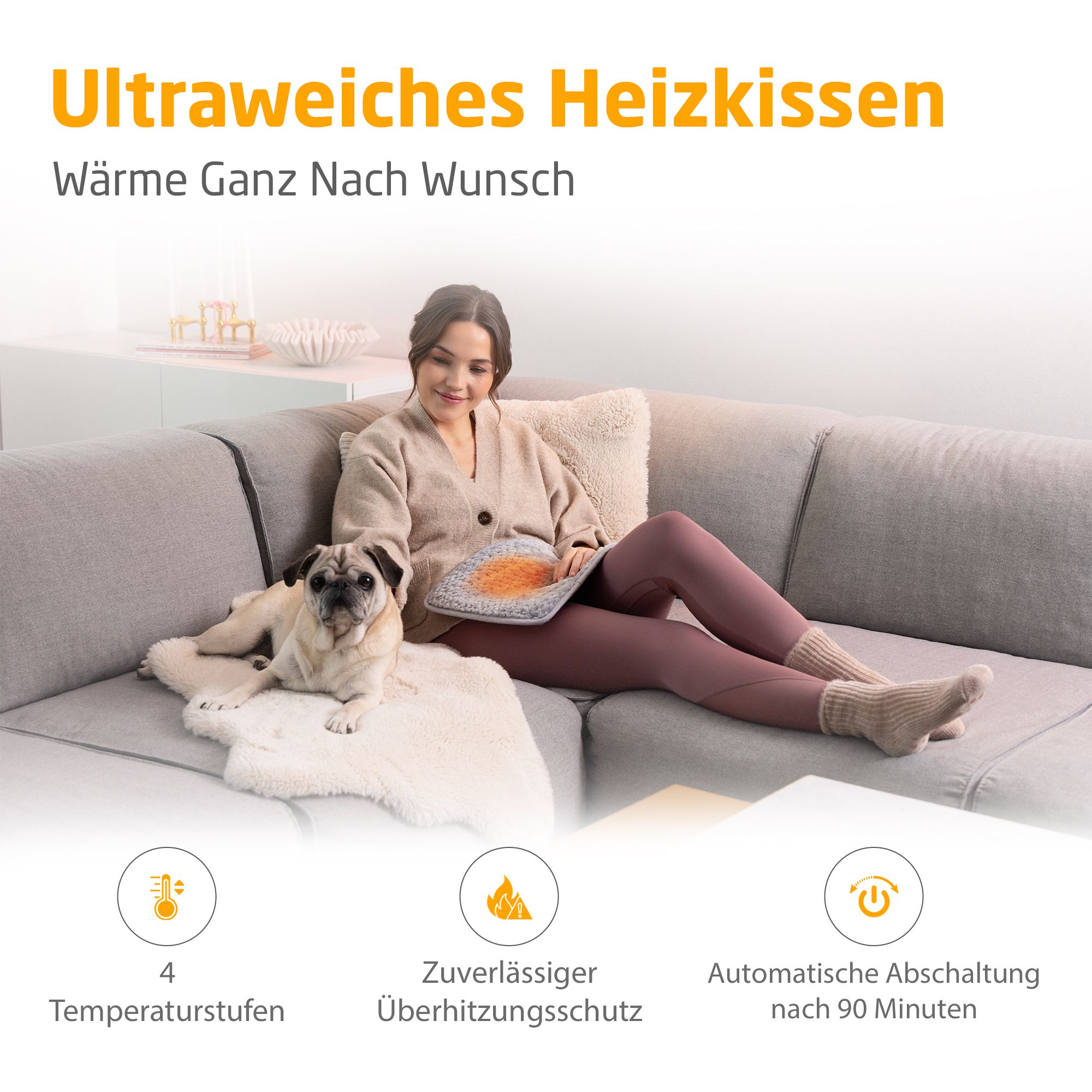 Coussin chauffant gris clair. Femme sur canapé avec chien. 4 niveaux de température, protection contre la surchauffe, arrêt auto.