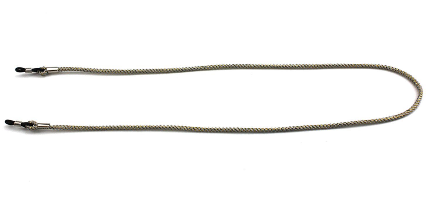 Brillenkoord, gevlochten touw, beige-grijs. Metalen uiteinden met lussen. Witte achtergrond.