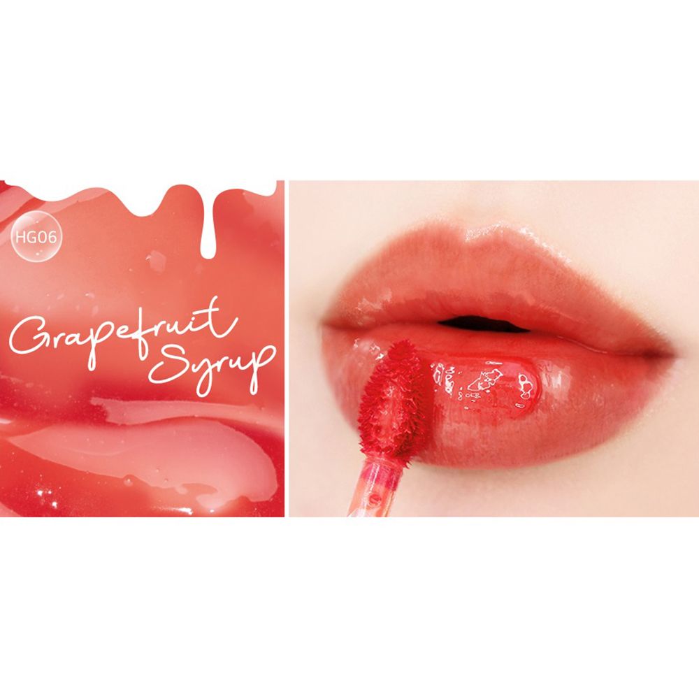 Lèvres brillantes. À droite, lèvres avec applicateur. À gauche, texte : Grapefruit Syrup, HG06. Texture liquide.