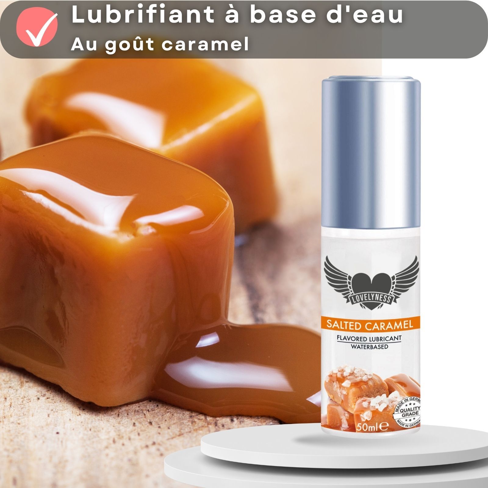 Lubrifiant au goût caramel. Flacon à bouchon argenté. Morceaux de caramel.