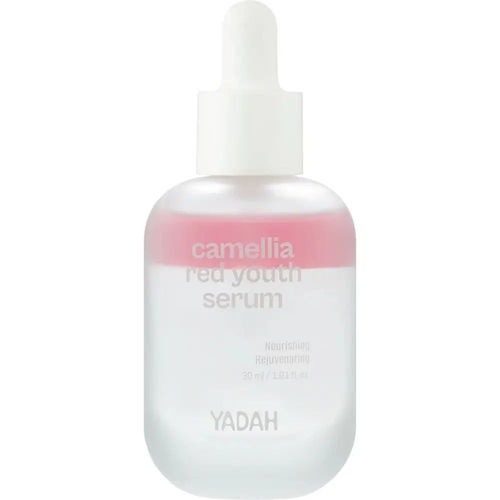 Serumfles met witte dop. Opschrift: Camellia Red Youth Serum. Merk YADAH. 30 ml.