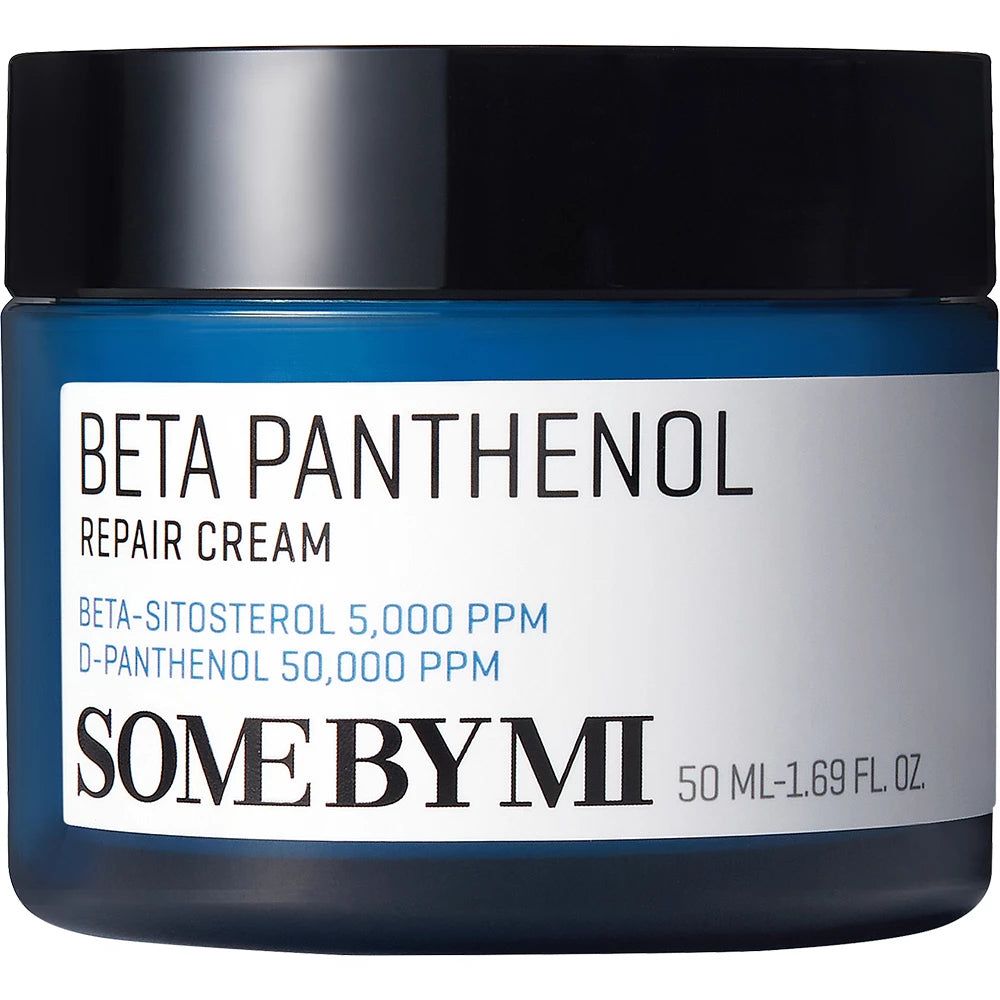 Blauwe crème pot met zwarte deksel. Op de pot staat "BETA PANTHENOL REPAIR CREAM" en "SOME BY MI".