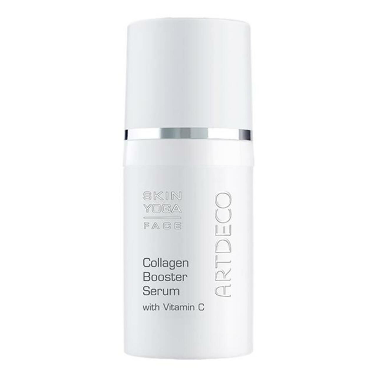 Wit Artdeco Collagen Booster Serum met zilveren ring. Opschrift: Skin Yoga Face, Collagen Booster Serum with Vitamin C.