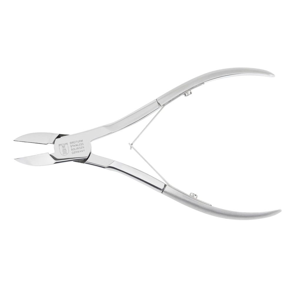 Pince à ongles en métal. Poignées incurvées, double ressort. Inscription: Solingen, Germany.
