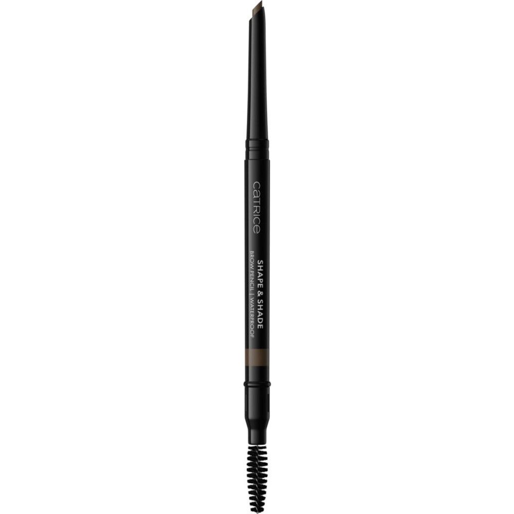 Crayon à sourcils noir avec brosse et embout argenté. Inscription Shape & Shade Waterproof. Marque Catrice.