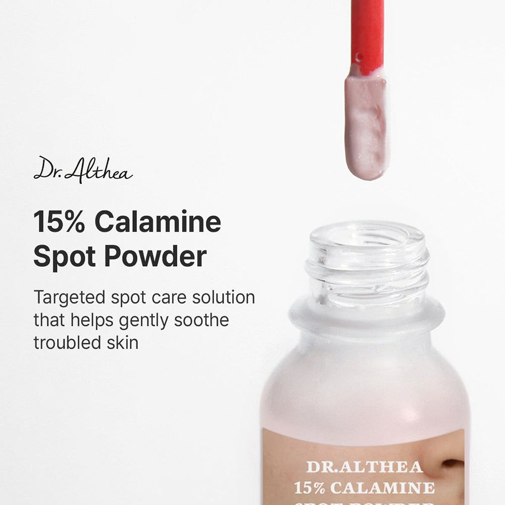 Flacon Dr. Althea 15% Calamine Spot Powder et applicateur avec texte.