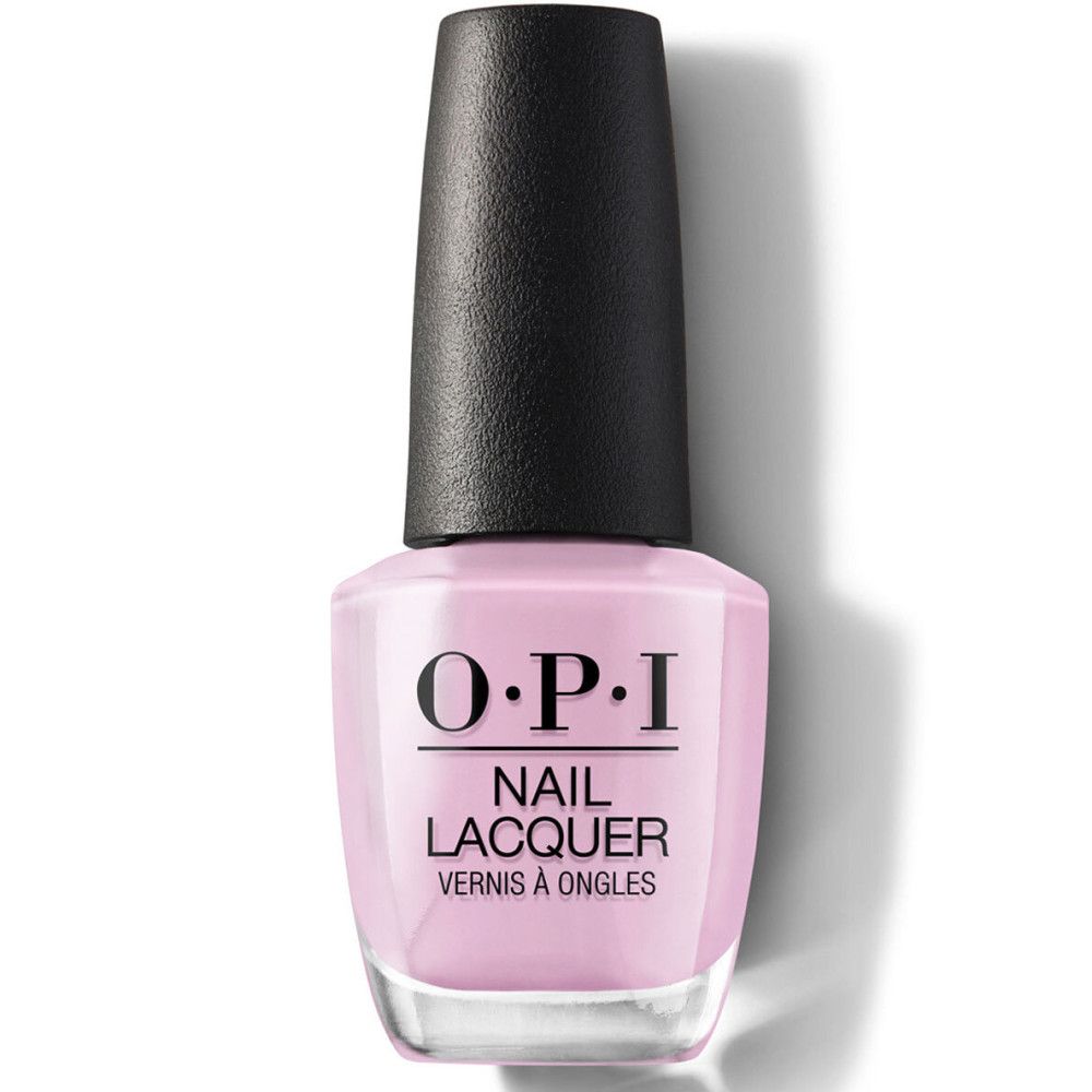 Nagellakfles met zwarte dop. Opschrift: O.P.I. Nail Lacquer.