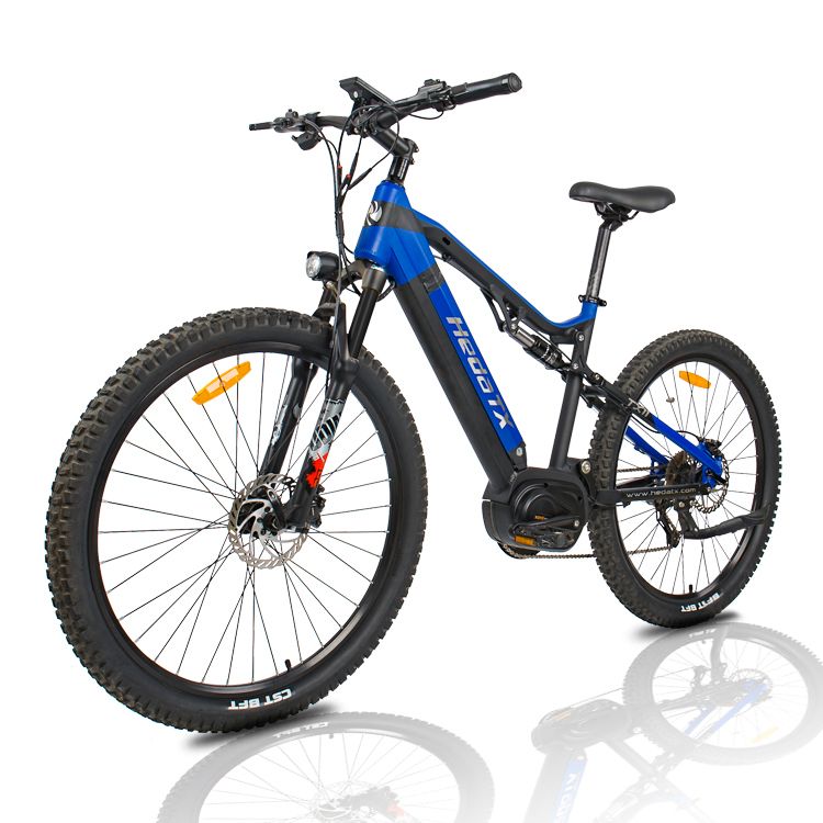 VTT électrique HedaTX TX11 noir et bleu. Moteur central, batterie 48V 15Ah. Vue trois quarts, sur fond blanc.