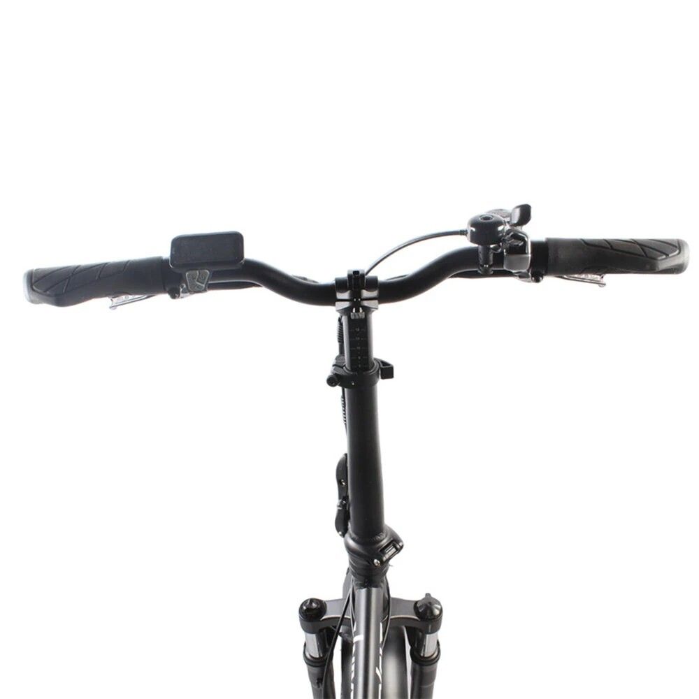 Stuur van een e-bike. Zwarte handvatten, bel, bedieningselementen.