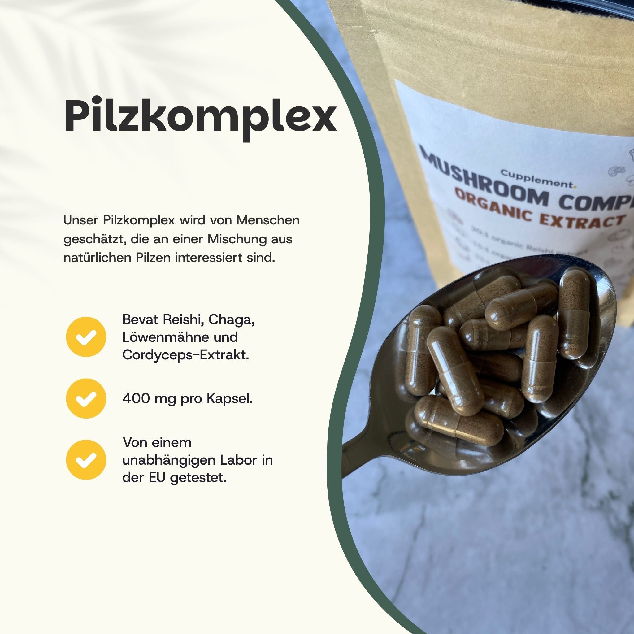 Capsules de complexe de champignons sur une cuillère. Contient des extraits de Reishi, Chaga, Crinière de lion et Cordyceps. 400 mg par capsule.