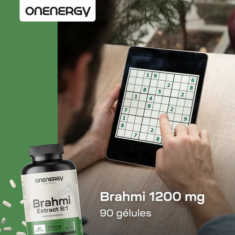 Flacon de gélules. Inscription : Brahmi 1200 mg, 90 gélules. Personne jouant au Sudoku sur tablette.