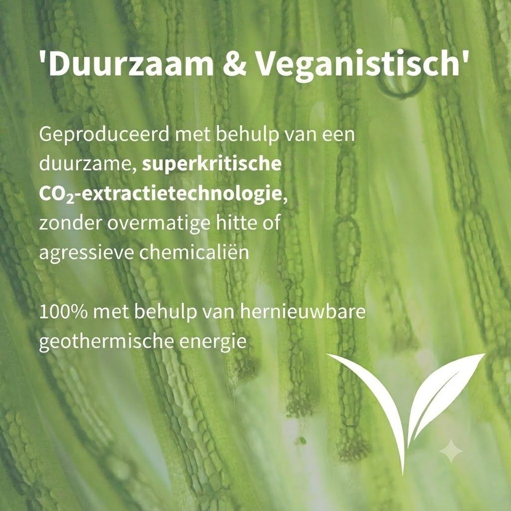 Achterkant van een astaxanthinefles met voedingsinformatie en ingrediënten in het Nederlands.