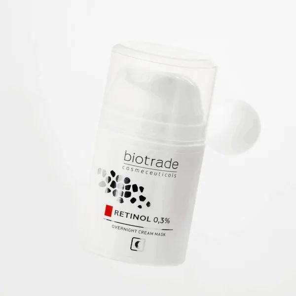 Flacon blanc Biotrade, Retinol 0,3% et masque de nuit. Flacon en lévitation.