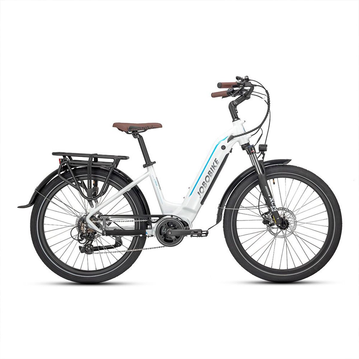 Vélo électrique blanc JOBOBIKE Linda. Selle et poignées marron. Garde-boue et porte-bagages noirs. Ligne bleue.