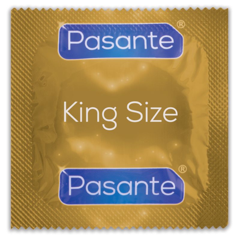 Emballage individuel d'un préservatif Pasante King Size. Doré.