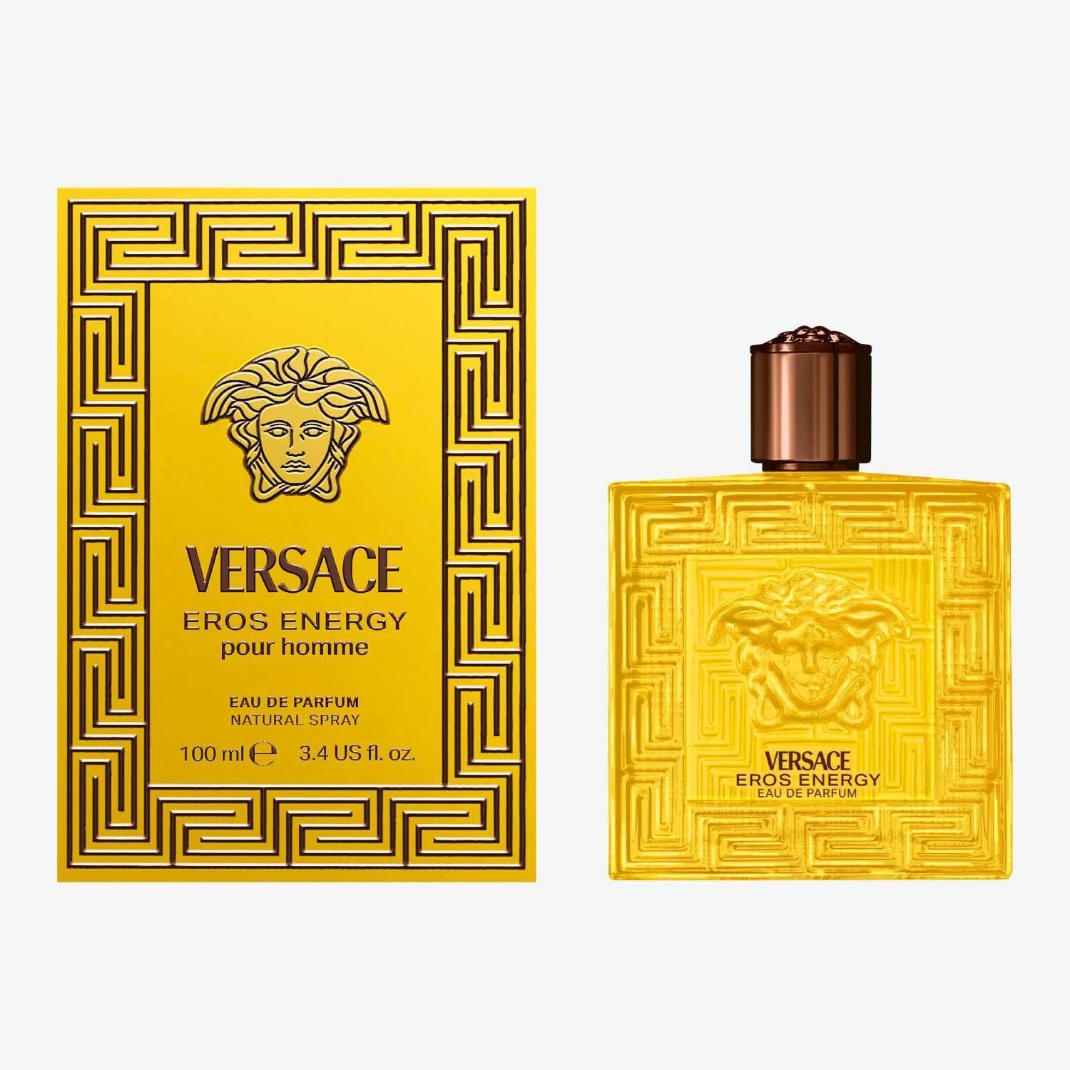 Parfum et packaging Versace Eros Energy. Parfum jaune, carré, bouchon doré. Emballage avec motif géométrique.
