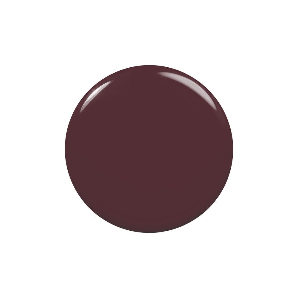 Ronde, glanzende vlek donker bordeauxrode nagellak. De vlek is gecentreerd op een witte achtergrond.