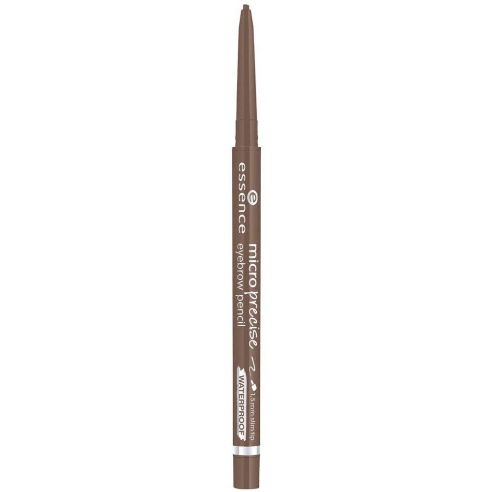 Crayon à sourcils brun. Inscription: essence, micro precise eyebrow pencil, waterproof. Pointe et extrémité marron clair.