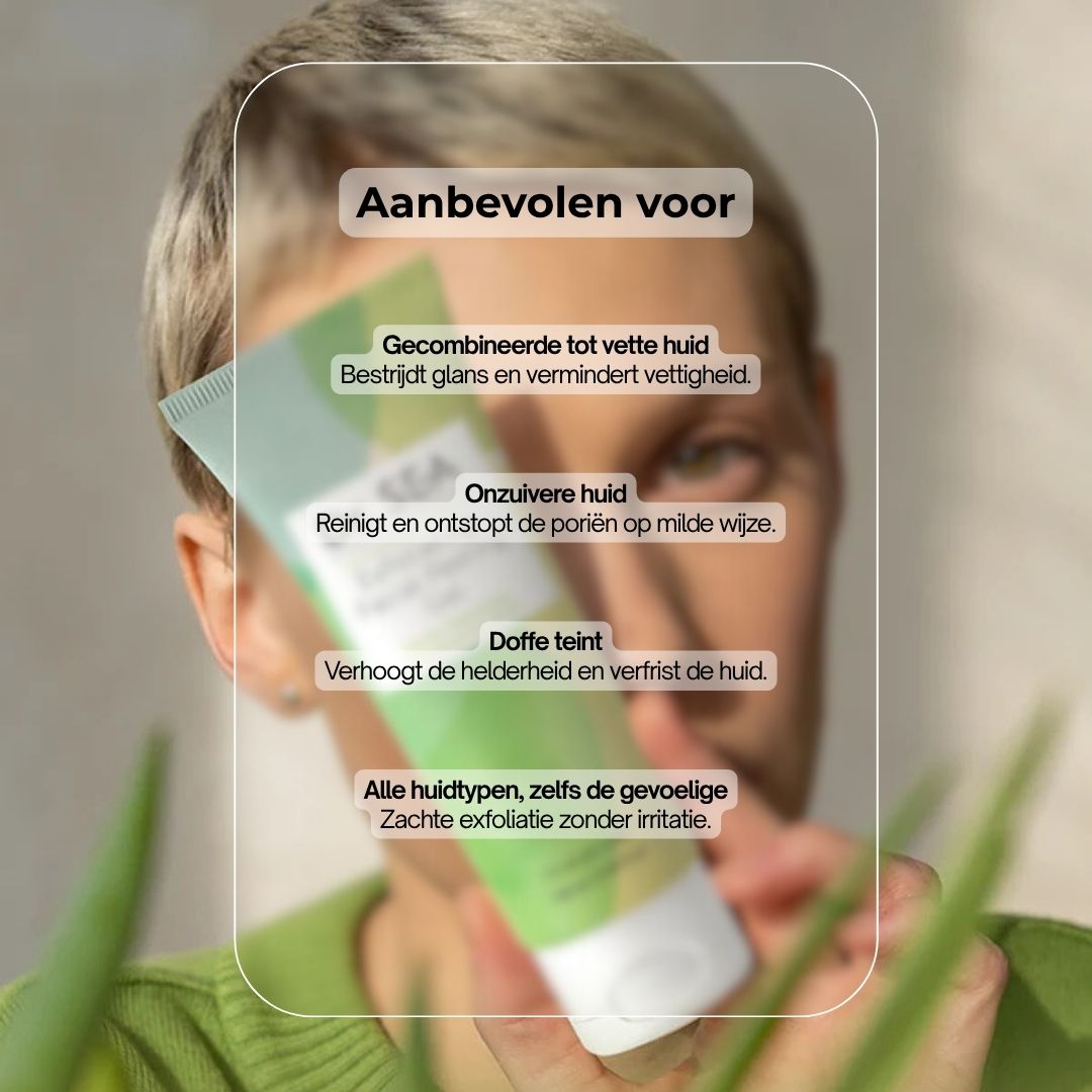 Gel tube met tekst. Opschrift: Dr. SEA, Exfoliërende gezichtspeeling. Aanbevolen voor verschillende huidtypes.