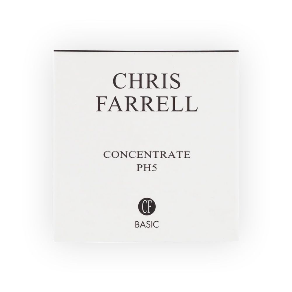 Étiquette carrée blanche avec texte noir. "CHRIS FARRELL" en haut, "CONCENTRATE PH5" en dessous. En bas, "CF BASIC".