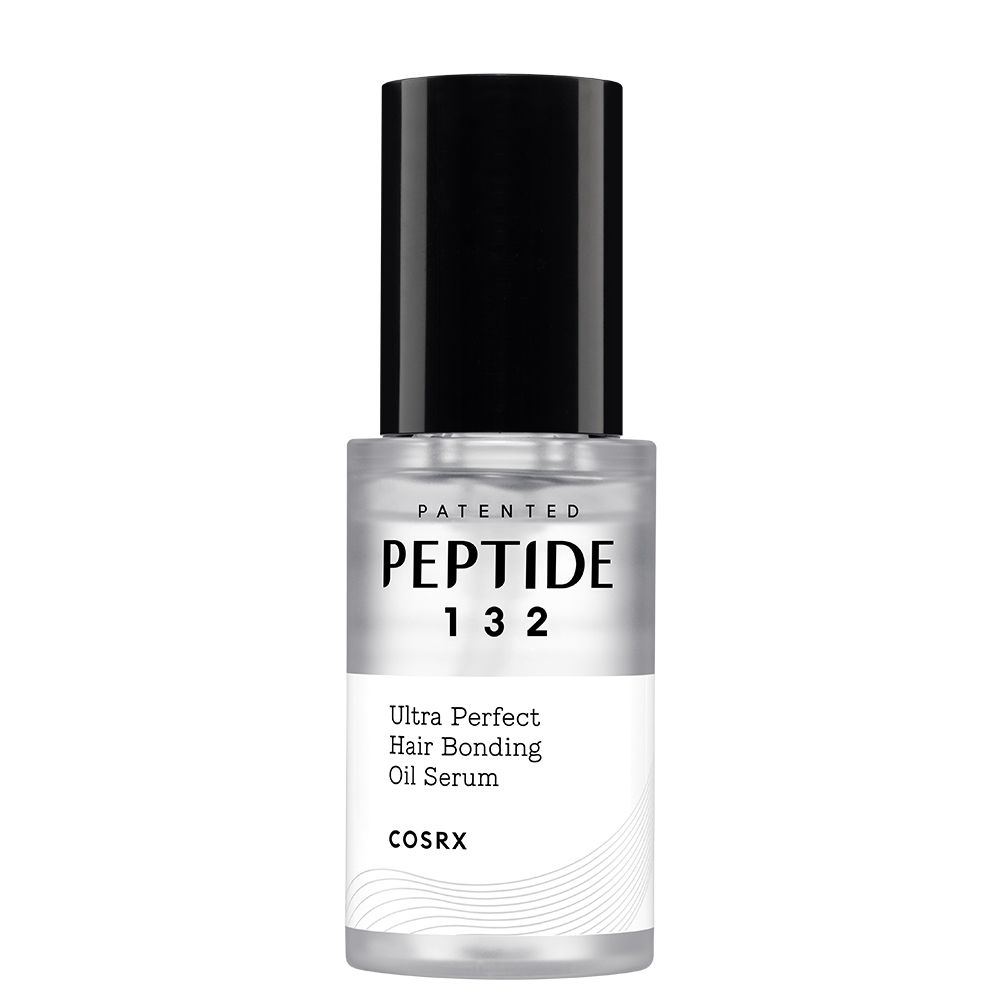 Sérum huileux COSRX Peptide 132 Ultra Perfect Hair Bonding dans un flacon transparent.