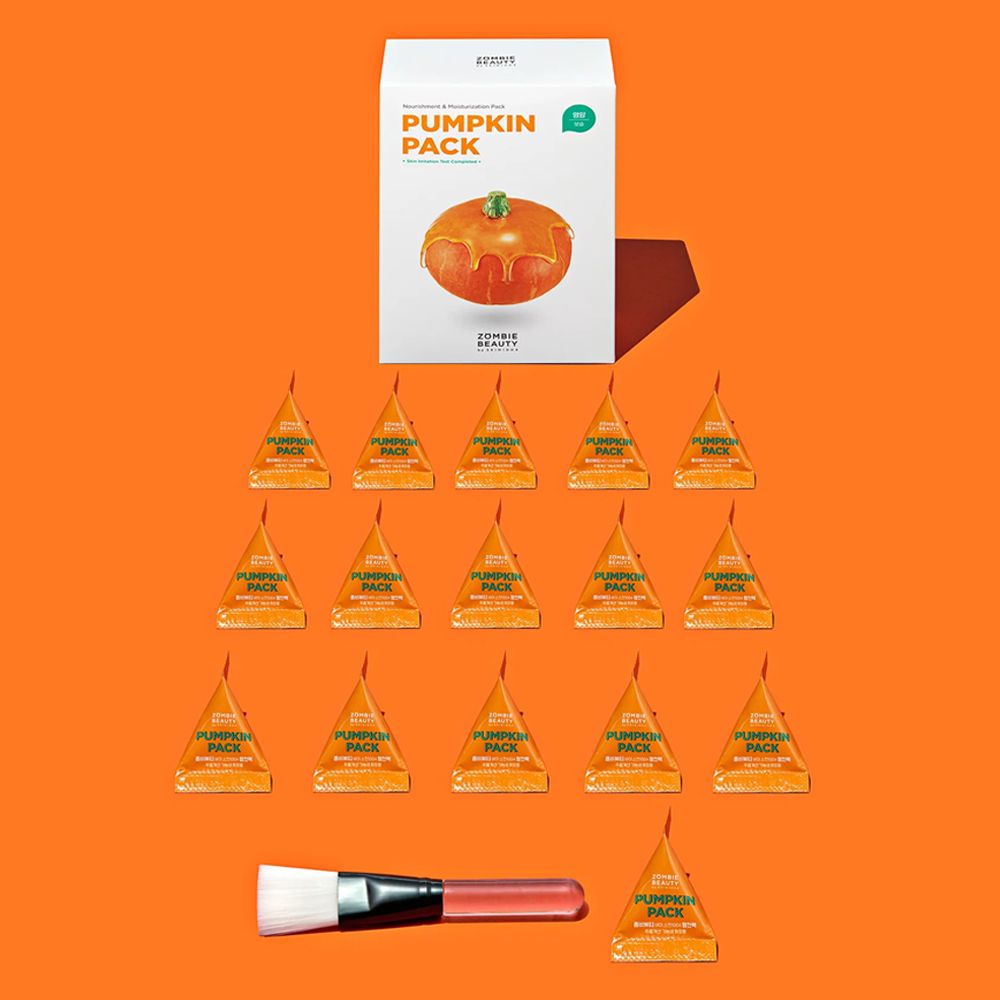 Oranje achtergrond. 16 driehoekige zakjes, penseel en verpakking met pompoenillustratie. Tekst: PUMPKIN PACK.