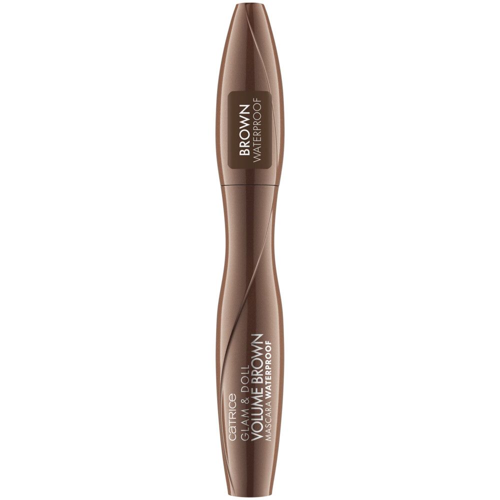 Tube de mascara marron. Inscription : Glam & Doll Volume Brown Waterproof. Marque : Catrice.