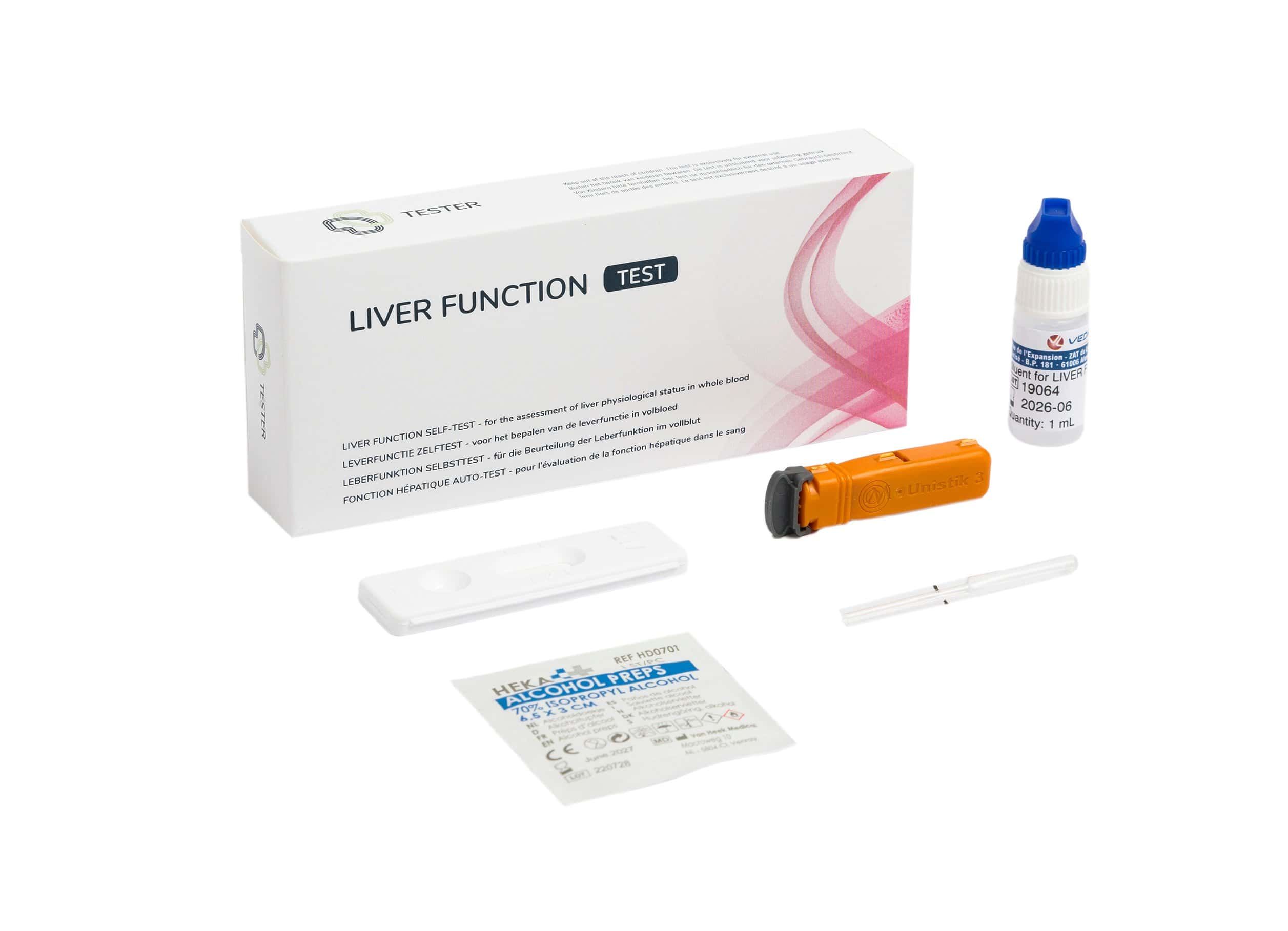 Leverfunctie testkit met testcassette, lancet, pipet, alcoholdoekje en flesje.